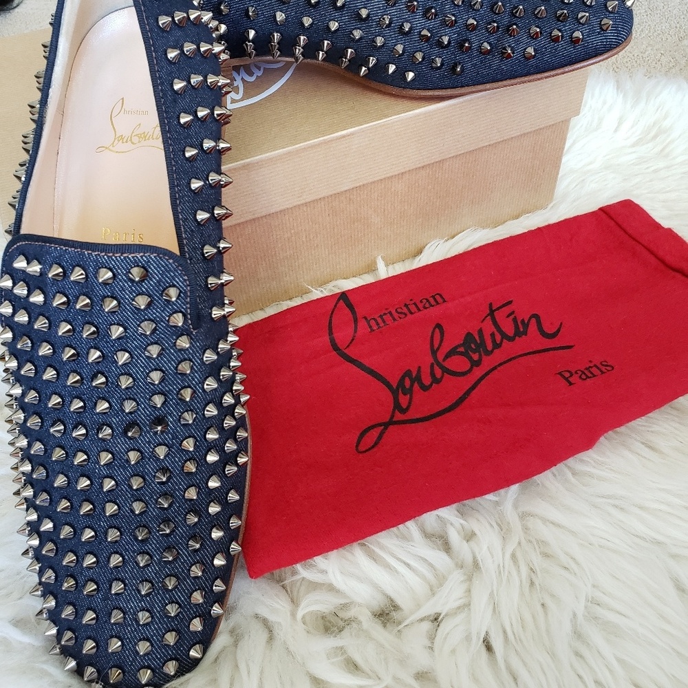 C. Louboutin Rollerboy spikes flat dark denim